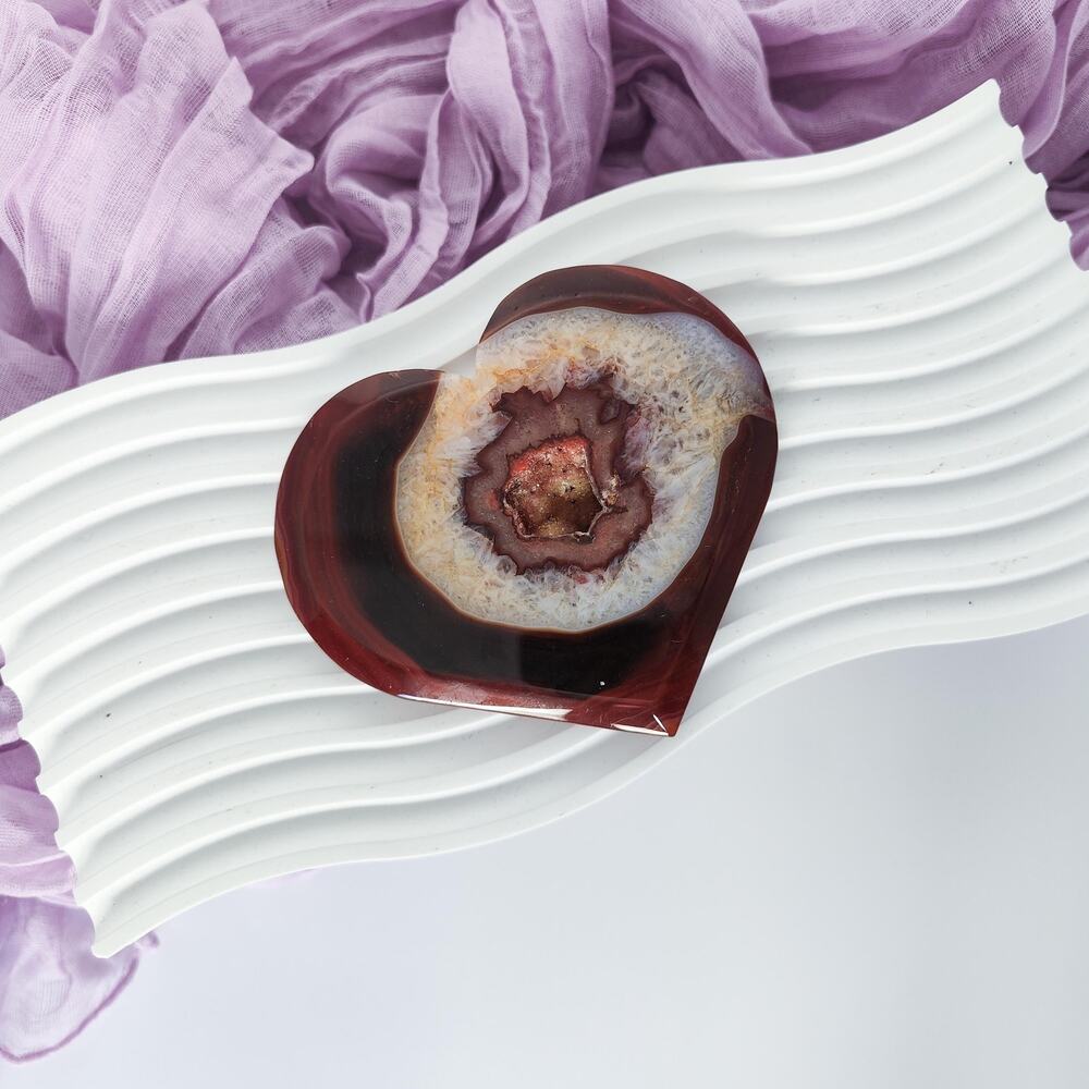 Druzy Carnelian Heart Crystal Carving Strength Crystals